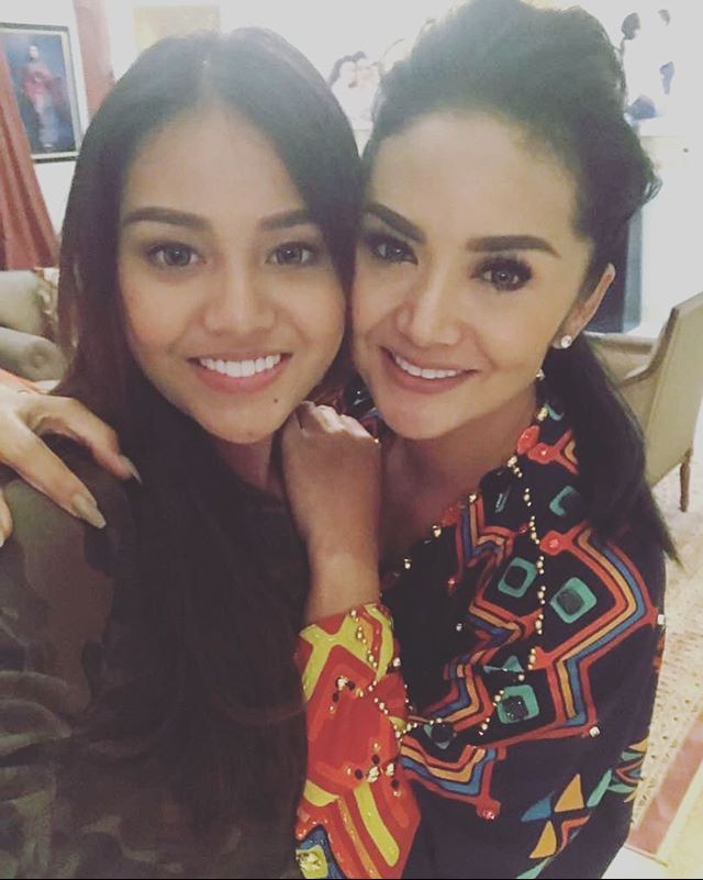 Kebersamaan Krisdayanti dan Aurel