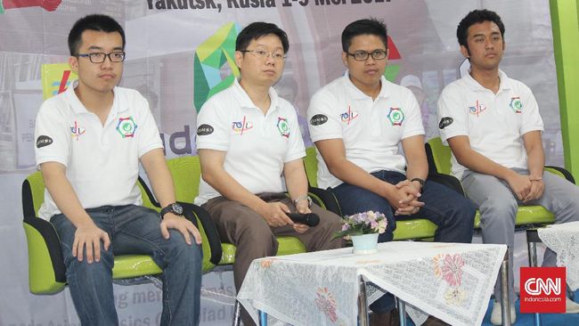 Foto Sman 9 Surabaya  Anak ABG Cantik