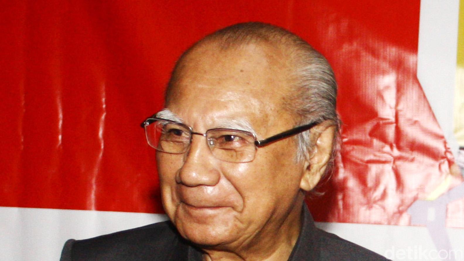 5 Fakta Mengagumkan Prof Emil Salim Yang Trending Ini