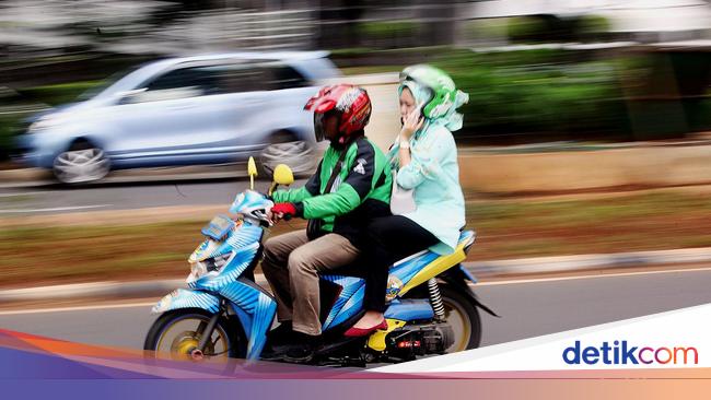 Perkembangan Teknologi Dan Fenomena Ojek Online