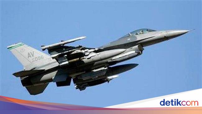 Kenapa Ukraina Ngebet Minta Jet Tempur F-16?