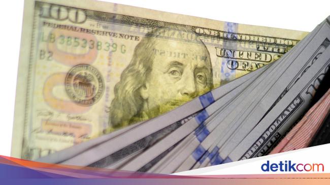 Rabu Pagi, Dolar AS Masih Betah di Rp 15.000 Nih