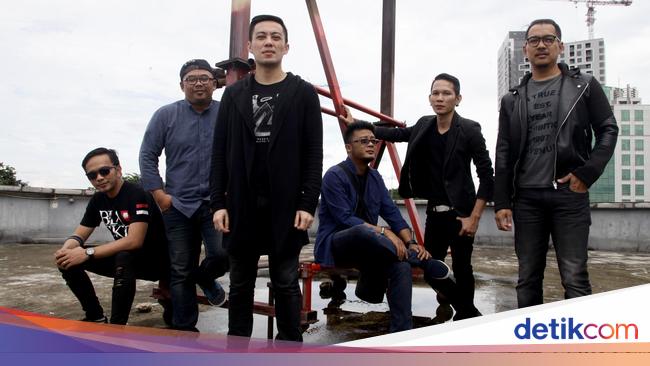 The Titans Keluarkan Vokalis Rezcky Purba, Manajemen Tidak Ada Hubungan Lagi