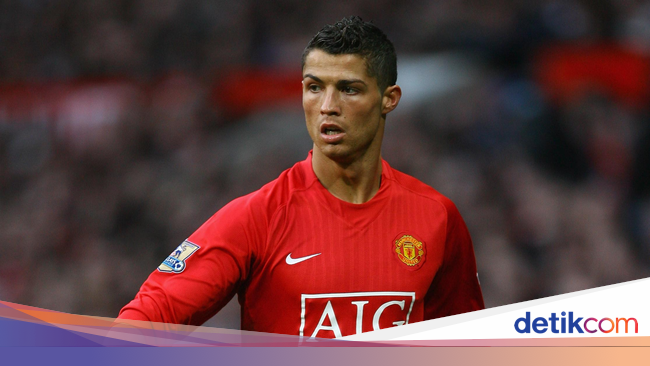 Starting Xi Pemain Asing Terbaik Premier League Sepanjang Masa