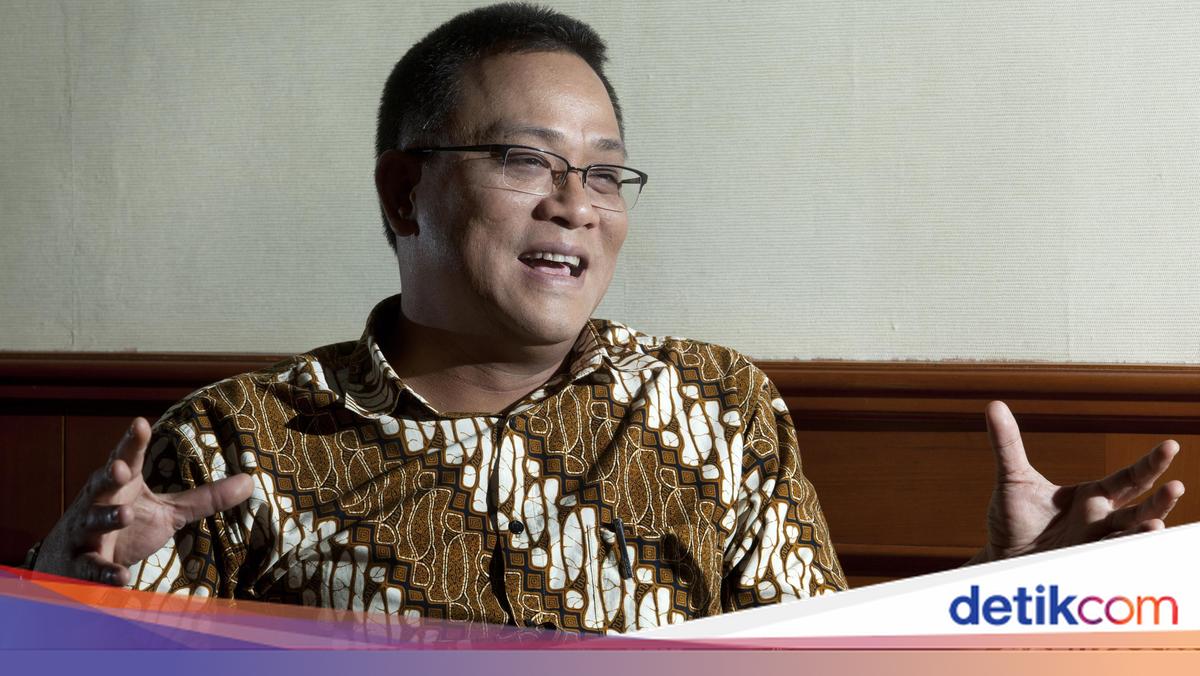 Rekam Jejak Jumhur Hidayat, Bos Buruh yang Jadi Menteri Lingkungan Hidup