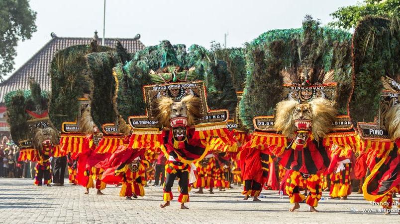 15 Warisan Budaya Takbenda Indonesia Yang Diakui UNESCO, Terbaru Reog ...