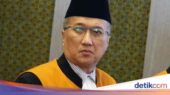 Hakim Agung Sudrajad Bantah Terima Suap, Ngaku Beli Emas Pakai Duit Warisan