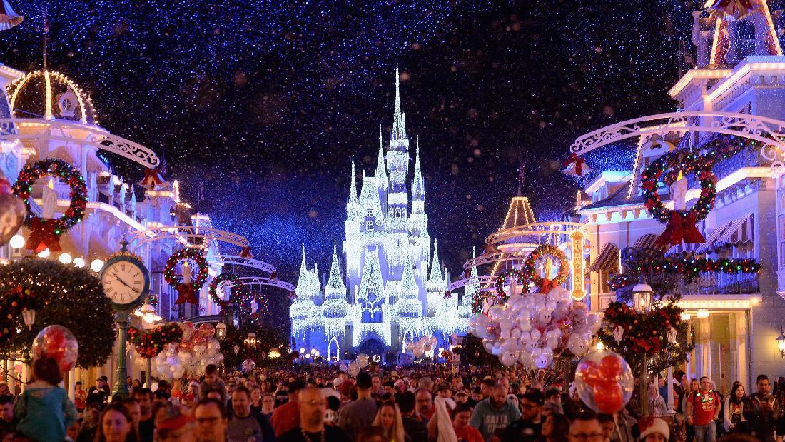 Download Film Teman Tapi Menikah