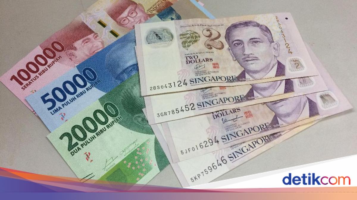 Rupiah Sentuh Level Terendah Lawan Dolar Singapura, Tembus Rp 13.500!