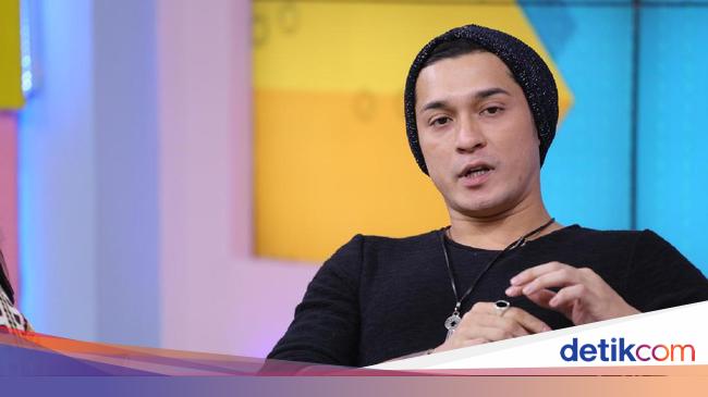 Mengaji Jadi Tantangan Miller Khan Di Assalamualaikum Calon Imam