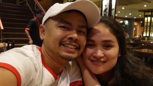 Trik Unik Wendy 'Cagur' Jaga Kemesraan dengan Istri