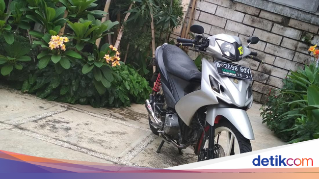 Suzuki Shogun Axelo R Ini Menolak Punah Suzuki Shogun Axelo R Ini Menolak Punah