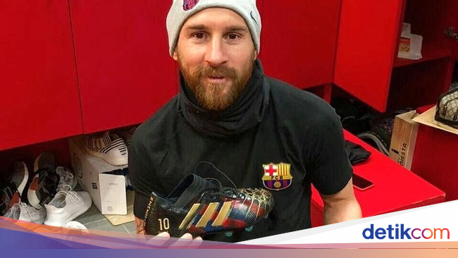 Kisah Hidup Messi  Dalam Sepasang Sepatu Bola