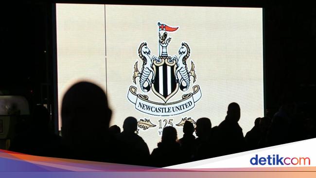 Newcastle was bought by Saudi Arabian princes, making Liverpool-MU crazy