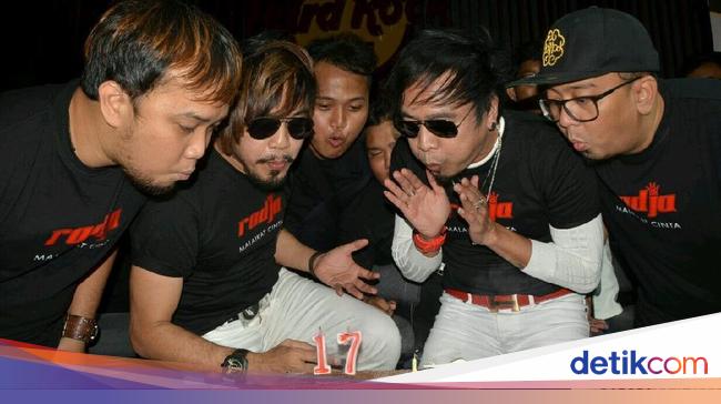 Ancaman Pembunuhan Menimpa Ian Kasela Dkk saat Manggung di Malaysia