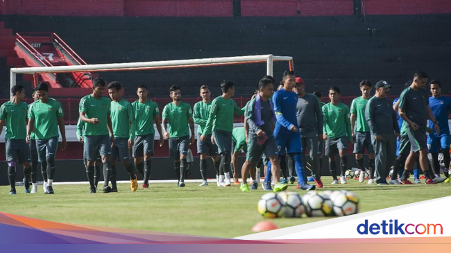 FA Tetap Tekankan Keharusan Tottenham Bermain Melawan ...