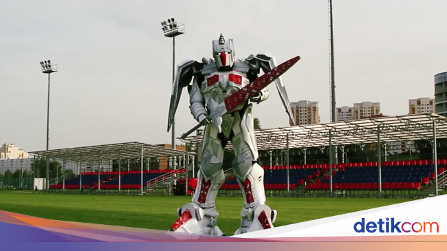 Foto: Ini Vayar, Robot Keren Maskot Baru Timnas Belarusia