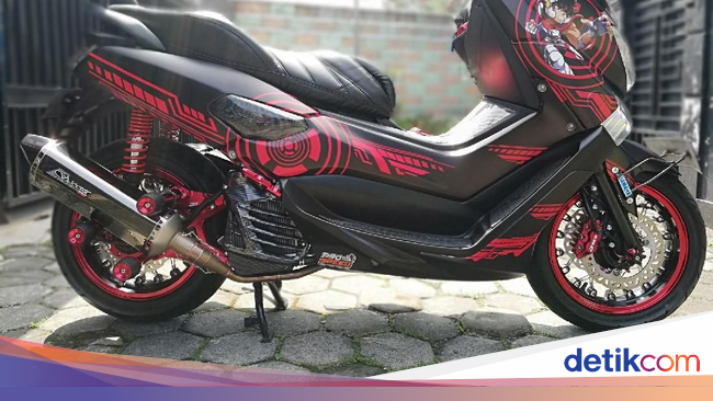 Yamaha NMAX  Berbaju Anime Saint Seiya