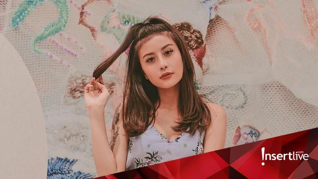 Dikabarkan Vakum Ini 5 Gaya Awkarin Yang Kekinian Banget Dikabarkan Vakum Ini 5 Gaya Awkarin Yang Kekinian Banget