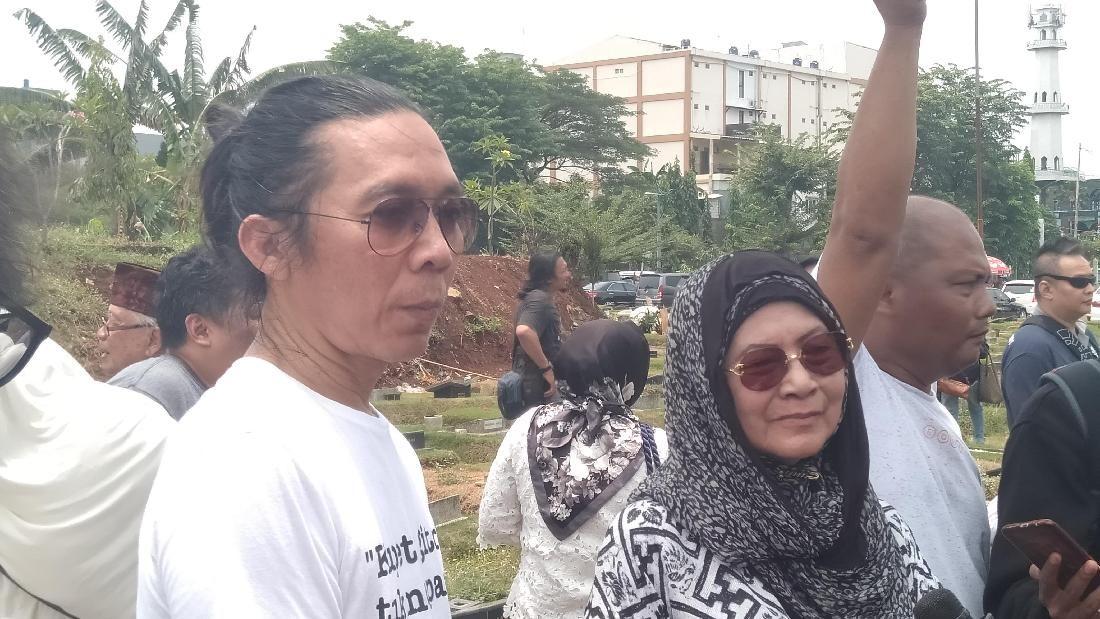 Arti Ibu Bagi Seorang Bimbim Slank