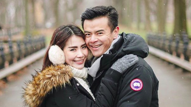 8 Momen Romantis Pasangan Muda Dion Wiyoko dan Fiona Anthony