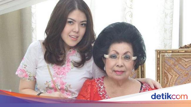 Tina Toon Berduka Oma Meninggal, Kenang Diurus dan Hidup Bersama