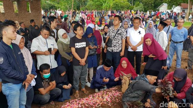 Kisah Bayi yang Kehilangan Orang Tua Usai Selamat dari Tsunami