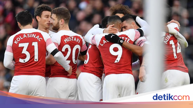 Hasil Liga Inggris: Manchester City Ditumbangkan Crystal ...