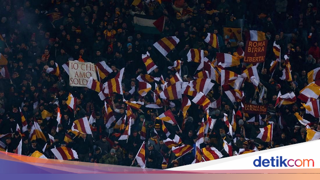 Antara Michela, Totti, Dan As Roma: Kisah Cinta Fans Tunanetra