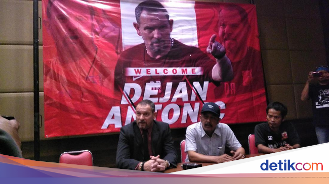 Gabung Madura United, Dejan Antonic Ingin Persembahkan Trofi