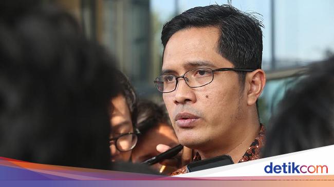 Eks Jubir KPK Febri Diansyah Ungkap Alasan Jadi Pengacara Mentan