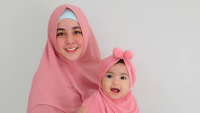 Cantik dan Imutnya Cyila, Putri Bungsu Risty Tagor