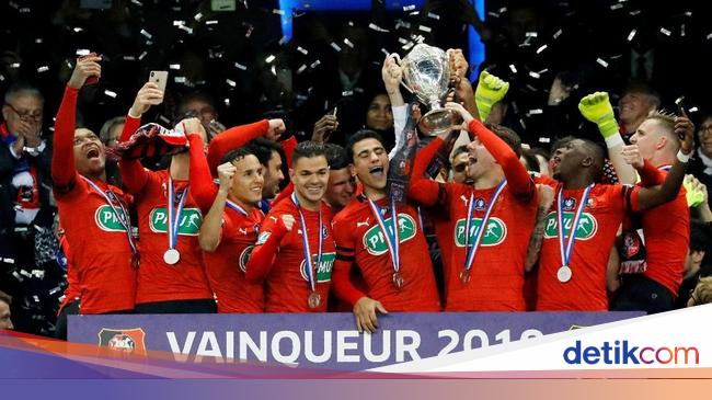 Kalahkan Psg Lewat Adu Penalti Rennes Juara Coupe De France