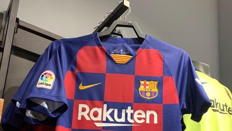 Jersey Kandang Barca Musim Depan Motif Kotak-kotak?