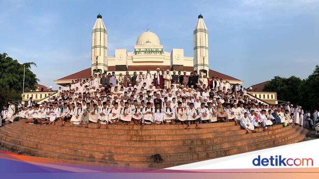 Az-Zikra Kembali Panas, Umi Yuni-Suami Dituduh Alihkan Harta Ustaz Arifin Ilham