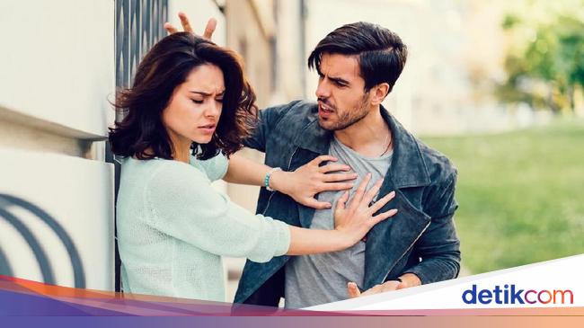 Ramalan Zodiak Cinta 17 Januari: Capricorn Jangan Egois, Cancer Coba Mengerti