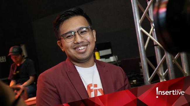 Dapat Banyak Ucapan Terima Kasih, Ini Peran Joshua Suherman di Buku Aurelie Moeremans