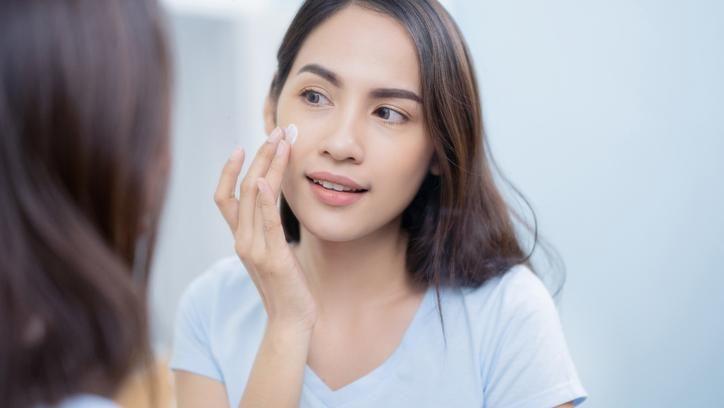 7 Tanda Skincare Tak Cocok Dengan Kulit Bunda 7 Tanda Skincare Tak Cocok Dengan Kulit Bunda