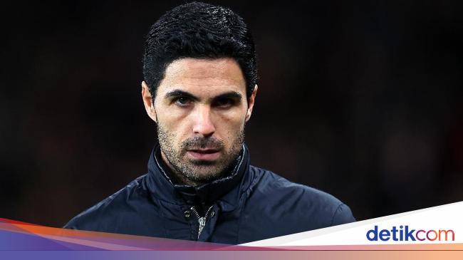 Top!  Mikel Arteta Up Position at Arsenal