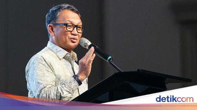 Menteri ESDM Pastikan Tidak Ada Rencana Bagi-bagi Rice Cooker