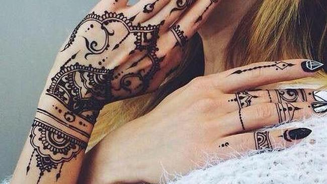 Ulasan Lengkap Cat Kuku Henna Untuk Kamu Penggemar Nail Decoration Ulasan Lengkap Cat Kuku Henna Untuk Kamu Penggemar Nail Decoration