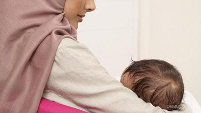 5 Tips Memilih Baju Muslim Yang Nyaman Dan Modis Untuk Ibu Menyusui