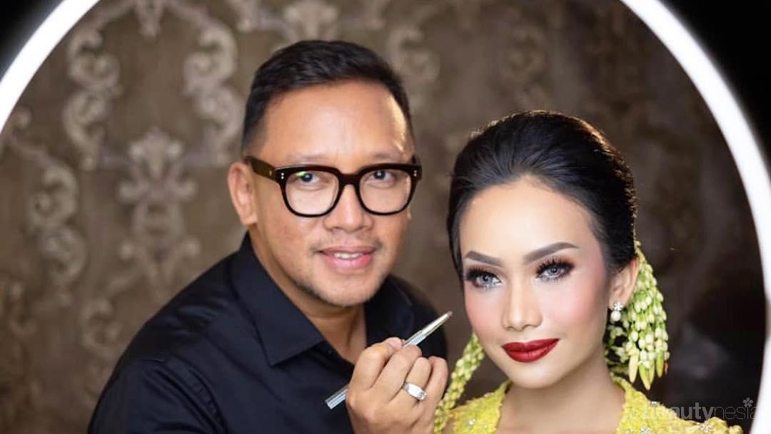 5 Mua Pria Profesional Langganan Artis Indonesia