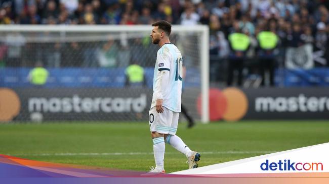 Kesaksian Eks Kiper Argentina: Messi Nangis Kejer Kalah di Copa America - detikSport