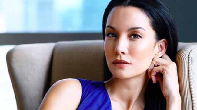 Qiz bir favvora video kabi cums