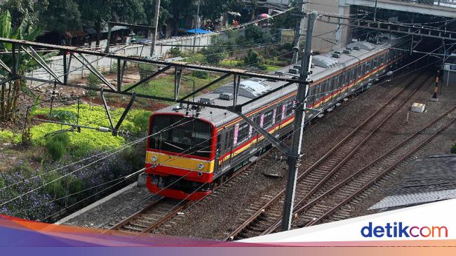 KRL Tanah Abang-Rangkasbitung Gangguan, Ada Pengecekan di Kebayoran