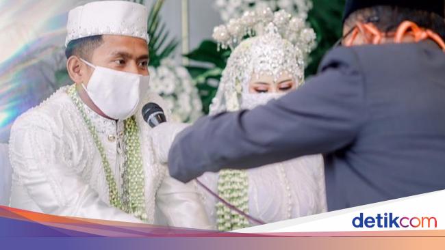 Ini 5 Potret Pernikahan Andik Vermansah Dan Silvia Anggun