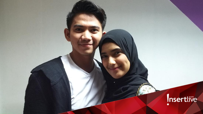 Rizki DA dan Nadya Lepas Cincin Kawin, Ridho DA: Cincin ...