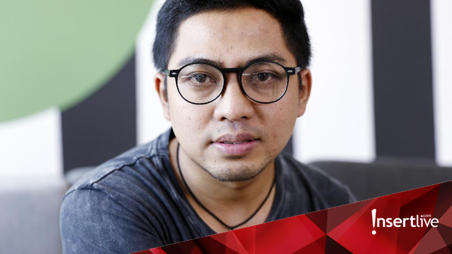 Lirik Lagu Tanpa Batas Waktu - Ade Govinda feat. Fadly