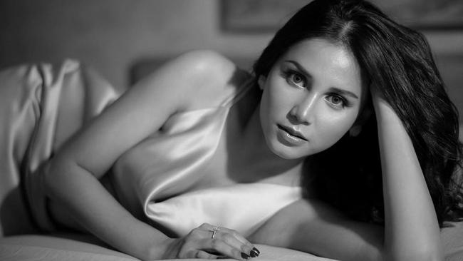 Foto Pesona 8 Artis Cantik Keturunan Batak Foto 1